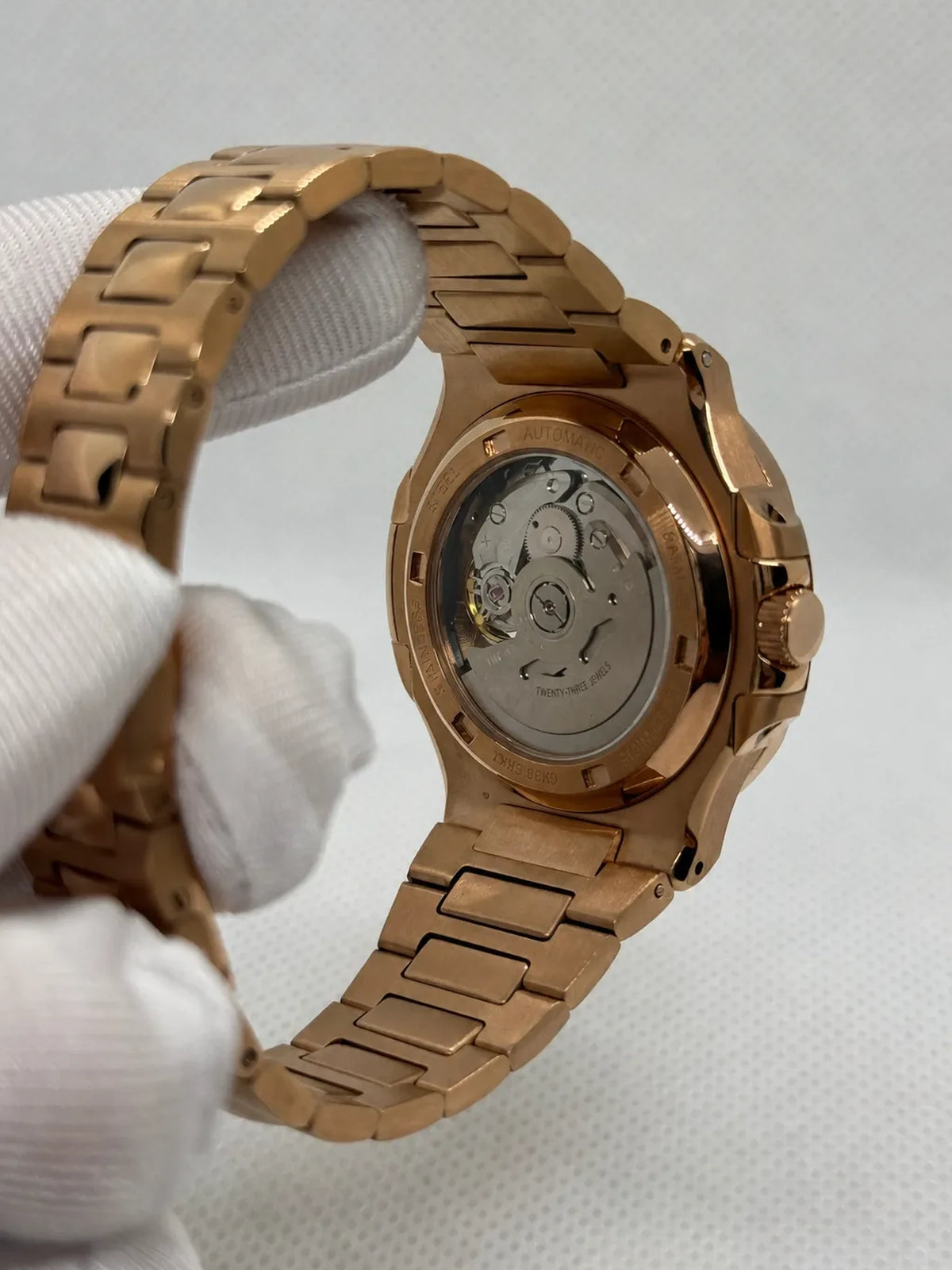 Montre Seiko mod SEIKOLUS or rose noire, vue 2 — Time2Seiko