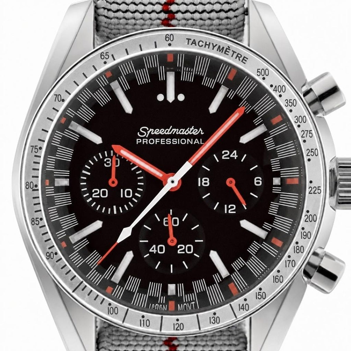 Montre Seiko mod SEIKOSPEED fuji redline, gros plan sur le cadran — Time2Seiko
